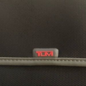 Tumi Bags - TUMI Travel Bag Case Tumi Bags - TUMI Travel Bag Case